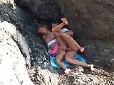 Anal sex on the beach for a french amat couple