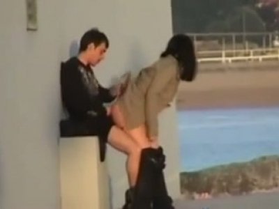 Voyeur busts a teen couple fucking in public