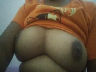 Indian Bhabhi Shows Her Boobs and Pussy Play with...