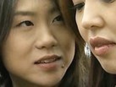 Japanese ladies having lesbian sex