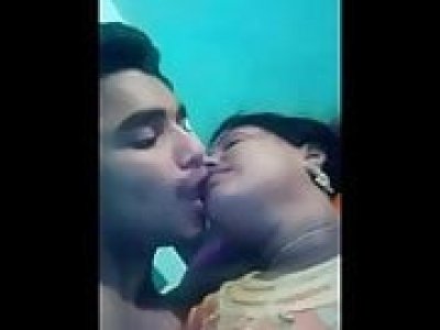 South indian beautiful mom son romance sucking boobs
