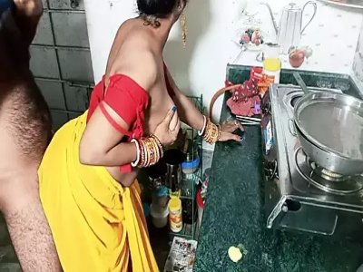 Indian Desi Teen Maid Girl Has Hard Sex in Kitchen...
