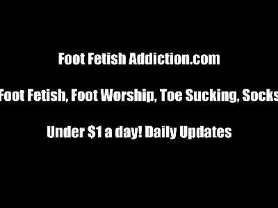 Cover my feet in your hot sticky cum