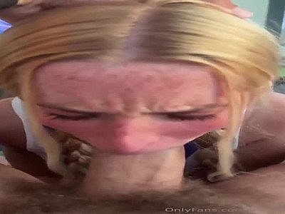 Friend's older sister giving head