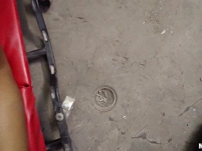 I Know That Girl – Ebony Spinner's Deepthroat Discount