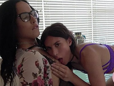 Brunette ts babes anal fucking in lingerie