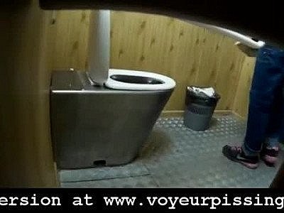 Amateur spy teens masturbation