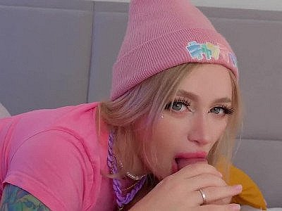 Horny gamer girl really wants some dick in her narrow pussy