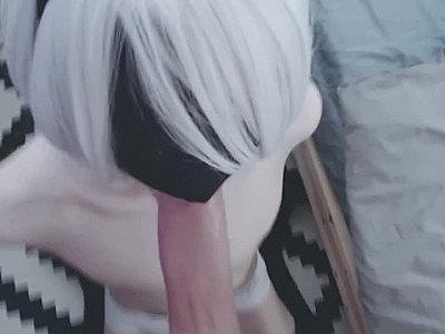 Femboy 2b loves dick in his mouth