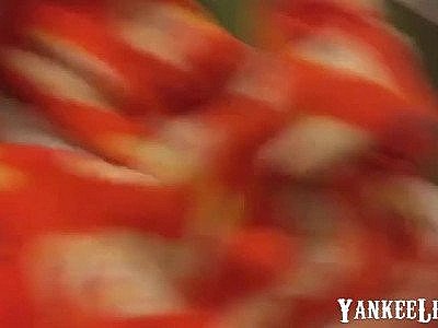 Beautiful latina wants to show her blowjob skills