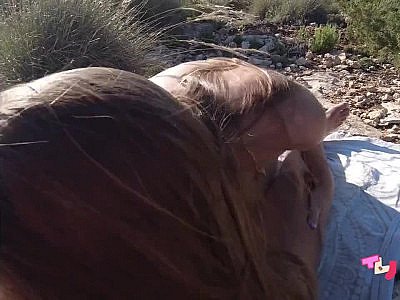 Gold Rush - Hottest Creamy Pussy Gets Huge Load in the Desert (Real Amateur Coup