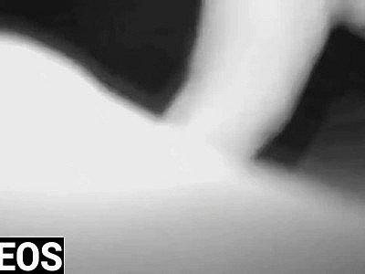 Husband Films His Wife Masturbating While Watching Porn Double Penetration and E